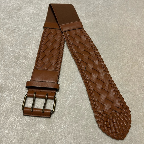 BCBGMAXAZRIA styling belt size S - Picture 1 of 4